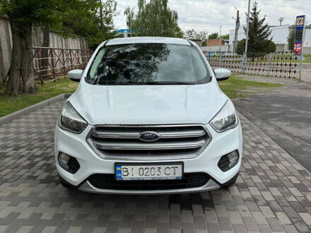Белый Форд Куга, объемом двигателя 1.5 л и пробегом 210 тыс. км за 15500 $, фото 1 на Automoto.ua