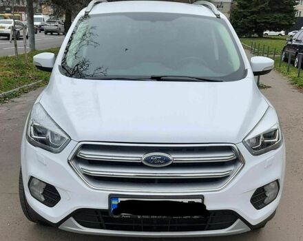 Белый Форд Куга, объемом двигателя 0 л и пробегом 35 тыс. км за 19800 $, фото 1 на Automoto.ua