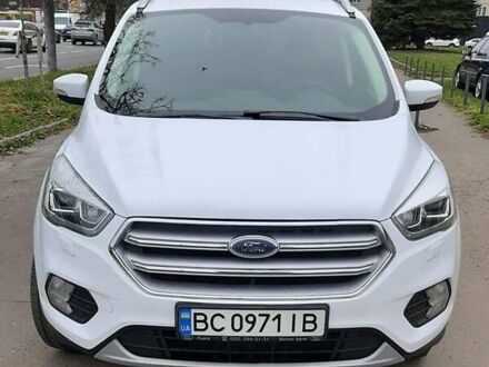 Белый Форд Куга, объемом двигателя 1.5 л и пробегом 35 тыс. км за 19500 $, фото 1 на Automoto.ua