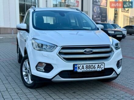 Білий Форд Куга, об'ємом двигуна 2 л та пробігом 169 тис. км за 15100 $, фото 1 на Automoto.ua