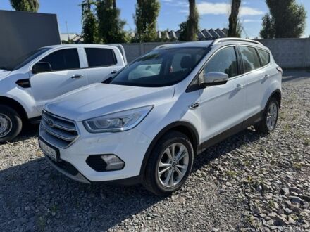 Білий Форд Куга, об'ємом двигуна 2 л та пробігом 265 тис. км за 14000 $, фото 1 на Automoto.ua