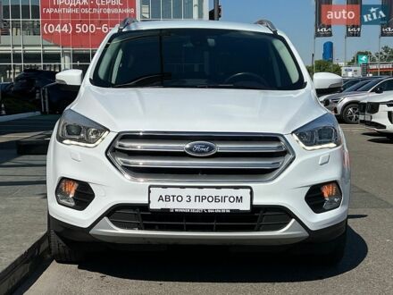 Білий Форд Куга, об'ємом двигуна 1.5 л та пробігом 84 тис. км за 16144 $, фото 1 на Automoto.ua