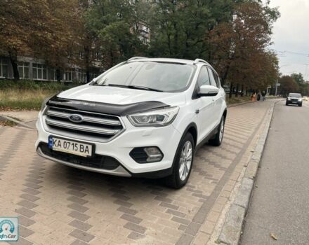 Белый Форд Куга, объемом двигателя 1.5 л и пробегом 249 тыс. км за 12200 $, фото 1 на Automoto.ua