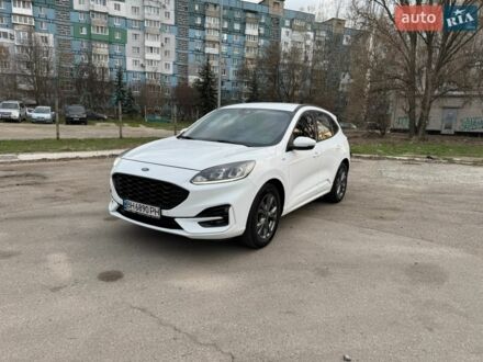 Білий Форд Куга, об'ємом двигуна 1.5 л та пробігом 84 тис. км за 20000 $, фото 1 на Automoto.ua