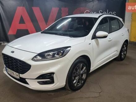 Білий Форд Куга, об'ємом двигуна 1.5 л та пробігом 236 тис. км за 17900 $, фото 1 на Automoto.ua