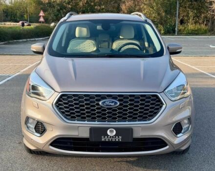 Бежевий Форд Куга, об'ємом двигуна 2 л та пробігом 58 тис. км за 6500 $, фото 1 на Automoto.ua