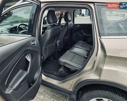 Бежевий Форд Куга, об'ємом двигуна 1.5 л та пробігом 142 тис. км за 18200 $, фото 11 на Automoto.ua