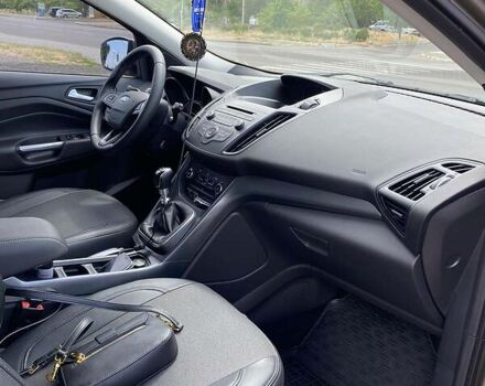 Бежевый Форд Куга, объемом двигателя 1.5 л и пробегом 72 тыс. км за 20300 $, фото 8 на Automoto.ua