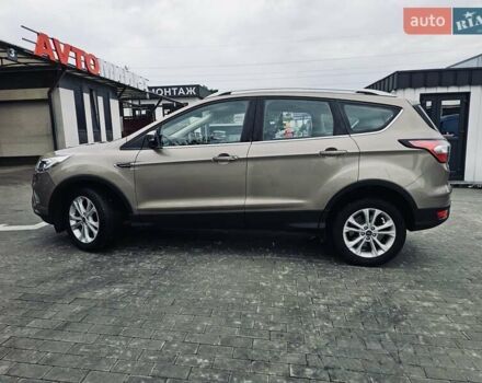 Бежевий Форд Куга, об'ємом двигуна 1.5 л та пробігом 142 тис. км за 18200 $, фото 7 на Automoto.ua