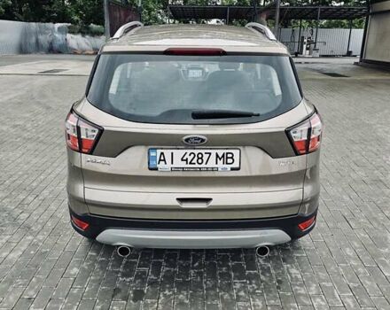 Бежевий Форд Куга, об'ємом двигуна 1.5 л та пробігом 142 тис. км за 18200 $, фото 5 на Automoto.ua