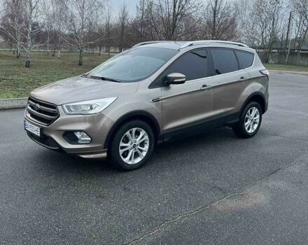 Бежевый Форд Куга, объемом двигателя 1.5 л и пробегом 137 тыс. км за 18000 $, фото 1 на Automoto.ua