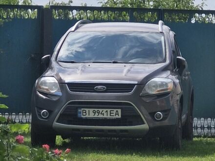 Форд Куга 2012 в Кременчуге на Automoto.ua Бежевый Форд Куга, объемом двигателя 2 л и пробегом 295 тыс. км за 11652 $, фото 1 на Automoto.ua