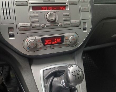 Черный Форд Куга, объемом двигателя 2 л и пробегом 259 тыс. км за 10600 $, фото 12 на Automoto.ua