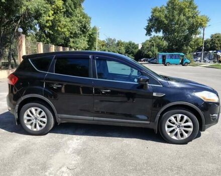 Черный Форд Куга, объемом двигателя 2 л и пробегом 150 тыс. км за 8500 $, фото 3 на Automoto.ua