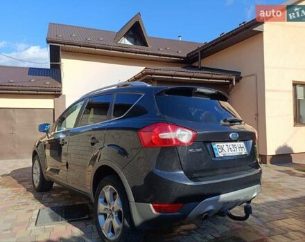Черный Форд Куга, объемом двигателя 2 л и пробегом 235 тыс. км за 11000 $, фото 1 на Automoto.ua