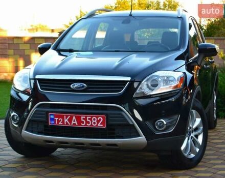 Черный Форд Куга, объемом двигателя 2 л и пробегом 228 тыс. км за 10450 $, фото 4 на Automoto.ua