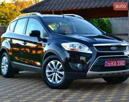 Черный Форд Куга, объемом двигателя 2 л и пробегом 228 тыс. км за 10450 $, фото 2 на Automoto.ua