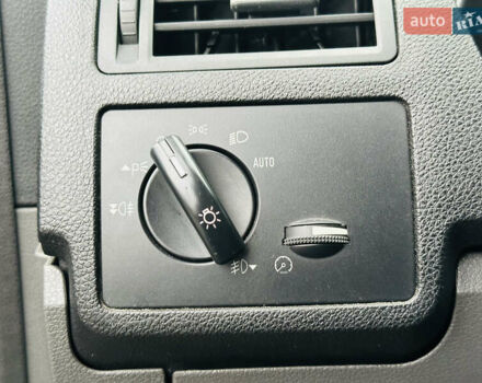 Чорний Форд Куга, об'ємом двигуна 2.52 л та пробігом 225 тис. км за 8900 $, фото 32 на Automoto.ua