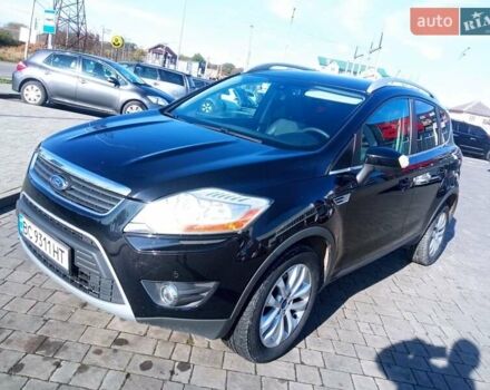 Черный Форд Куга, объемом двигателя 2 л и пробегом 245 тыс. км за 10400 $, фото 1 на Automoto.ua