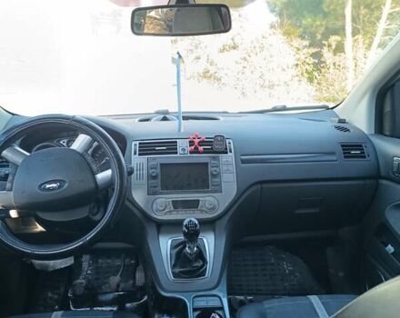 Форд Куга 2010 у Львові на Automoto.ua Чорний Форд Куга, об'ємом двигуна 2 л та пробігом 282 тис. км за 10399 $, фото 8 на Automoto.ua