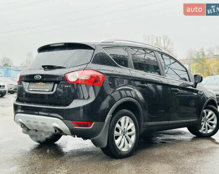Чорний Форд Куга, об'ємом двигуна 2.52 л та пробігом 225 тис. км за 8900 $, фото 1 на Automoto.ua