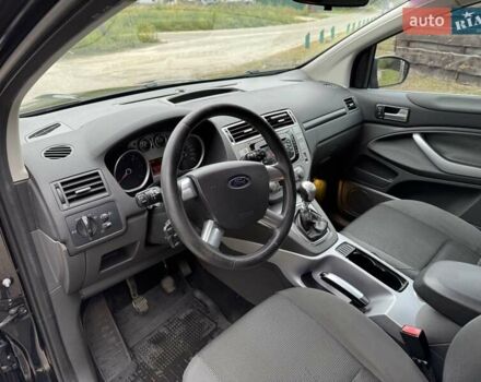 Черный Форд Куга, объемом двигателя 2 л и пробегом 252 тыс. км за 11000 $, фото 19 на Automoto.ua