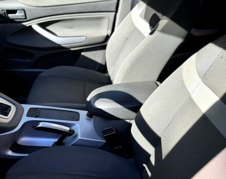 Чорний Форд Куга, об'ємом двигуна 2 л та пробігом 234 тис. км за 8700 $, фото 4 на Automoto.ua