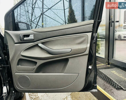 Чорний Форд Куга, об'ємом двигуна 2.52 л та пробігом 225 тис. км за 8900 $, фото 23 на Automoto.ua