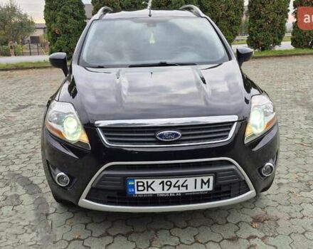 Черный Форд Куга, объемом двигателя 2 л и пробегом 329 тыс. км за 10200 $, фото 4 на Automoto.ua