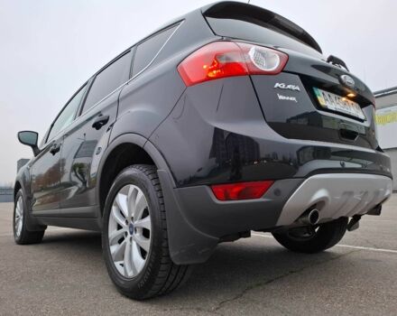 Чорний Форд Куга, об'ємом двигуна 2 л та пробігом 128 тис. км за 12999 $, фото 5 на Automoto.ua