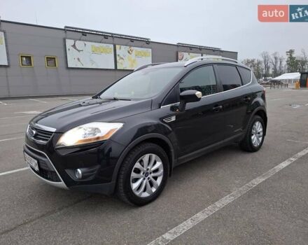 Чорний Форд Куга, об'ємом двигуна 2 л та пробігом 128 тис. км за 12999 $, фото 3 на Automoto.ua