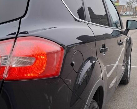 Чорний Форд Куга, об'ємом двигуна 2 л та пробігом 128 тис. км за 12999 $, фото 4 на Automoto.ua