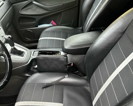 Чорний Форд Куга, об'ємом двигуна 2 л та пробігом 250 тис. км за 9850 $, фото 5 на Automoto.ua