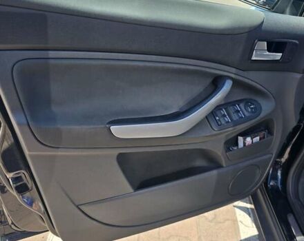 Черный Форд Куга, объемом двигателя 2 л и пробегом 138 тыс. км за 10500 $, фото 14 на Automoto.ua