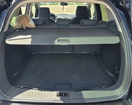 Черный Форд Куга, объемом двигателя 2 л и пробегом 138 тыс. км за 10500 $, фото 7 на Automoto.ua