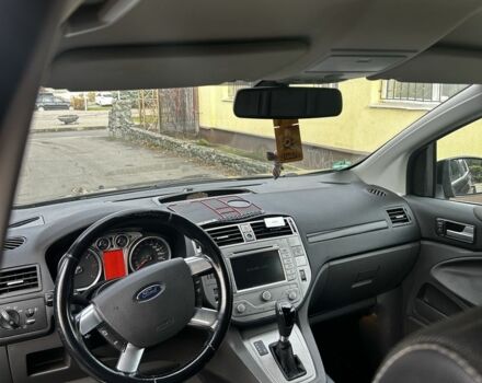 Чорний Форд Куга, об'ємом двигуна 2 л та пробігом 250 тис. км за 9850 $, фото 6 на Automoto.ua