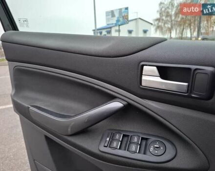 Чорний Форд Куга, об'ємом двигуна 2 л та пробігом 128 тис. км за 12999 $, фото 73 на Automoto.ua