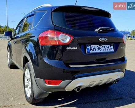 Чорний Форд Куга, об'ємом двигуна 2 л та пробігом 180 тис. км за 10500 $, фото 5 на Automoto.ua