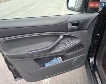 Чорний Форд Куга, об'ємом двигуна 2 л та пробігом 128 тис. км за 12999 $, фото 37 на Automoto.ua