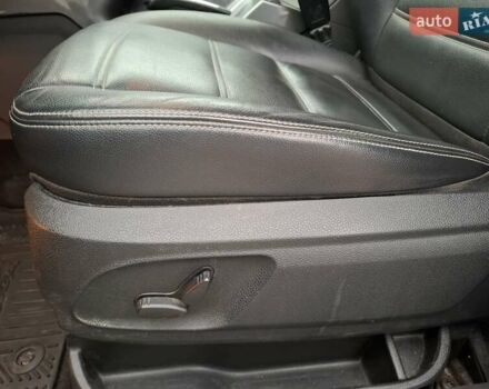 Чорний Форд Куга, об'ємом двигуна 2 л та пробігом 128 тис. км за 12999 $, фото 29 на Automoto.ua