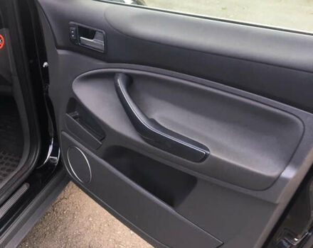 Черный Форд Куга, объемом двигателя 2 л и пробегом 190 тыс. км за 11500 $, фото 6 на Automoto.ua