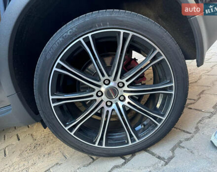 Черный Форд Куга, объемом двигателя 2 л и пробегом 220 тыс. км за 9700 $, фото 11 на Automoto.ua