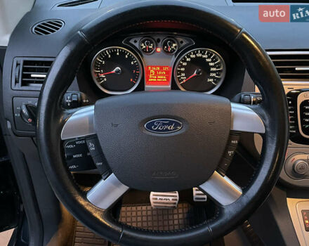 Черный Форд Куга, объемом двигателя 2.5 л и пробегом 216 тыс. км за 10500 $, фото 42 на Automoto.ua