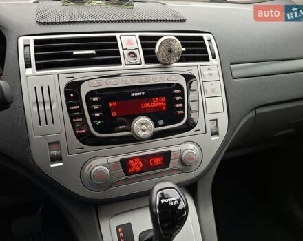 Чорний Форд Куга, об'ємом двигуна 2 л та пробігом 128 тис. км за 12999 $, фото 62 на Automoto.ua