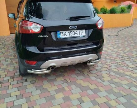 Черный Форд Куга, объемом двигателя 2.5 л и пробегом 210 тыс. км за 9800 $, фото 2 на Automoto.ua