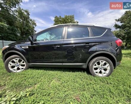 Черный Форд Куга, объемом двигателя 2 л и пробегом 270 тыс. км за 9500 $, фото 13 на Automoto.ua