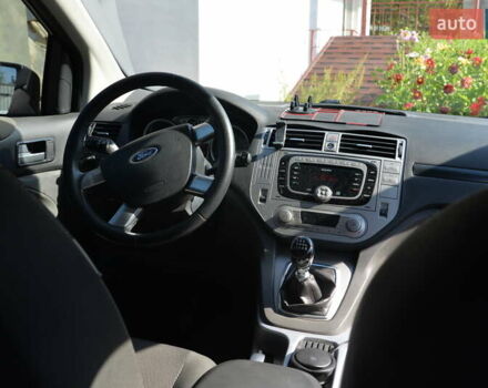 Чорний Форд Куга, об'ємом двигуна 0 л та пробігом 120 тис. км за 11500 $, фото 8 на Automoto.ua