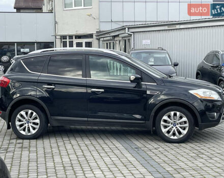 Черный Форд Куга, объемом двигателя 2 л и пробегом 224 тыс. км за 11300 $, фото 5 на Automoto.ua