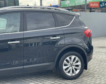 Черный Форд Куга, объемом двигателя 2 л и пробегом 224 тыс. км за 11300 $, фото 8 на Automoto.ua