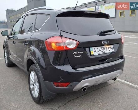 Чорний Форд Куга, об'ємом двигуна 2 л та пробігом 128 тис. км за 12999 $, фото 12 на Automoto.ua